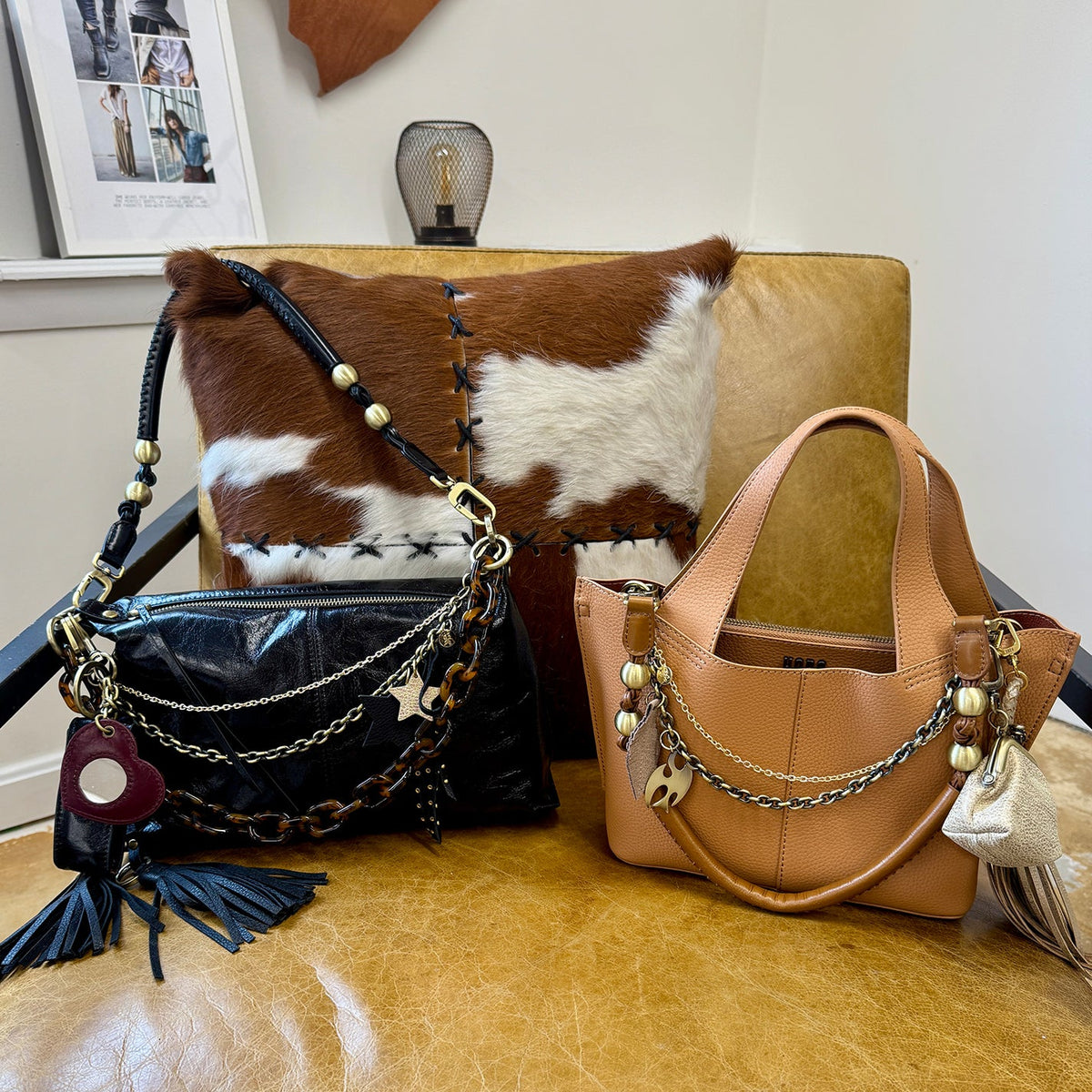 Ring Tassel Swag In Pebbled Leather - Black