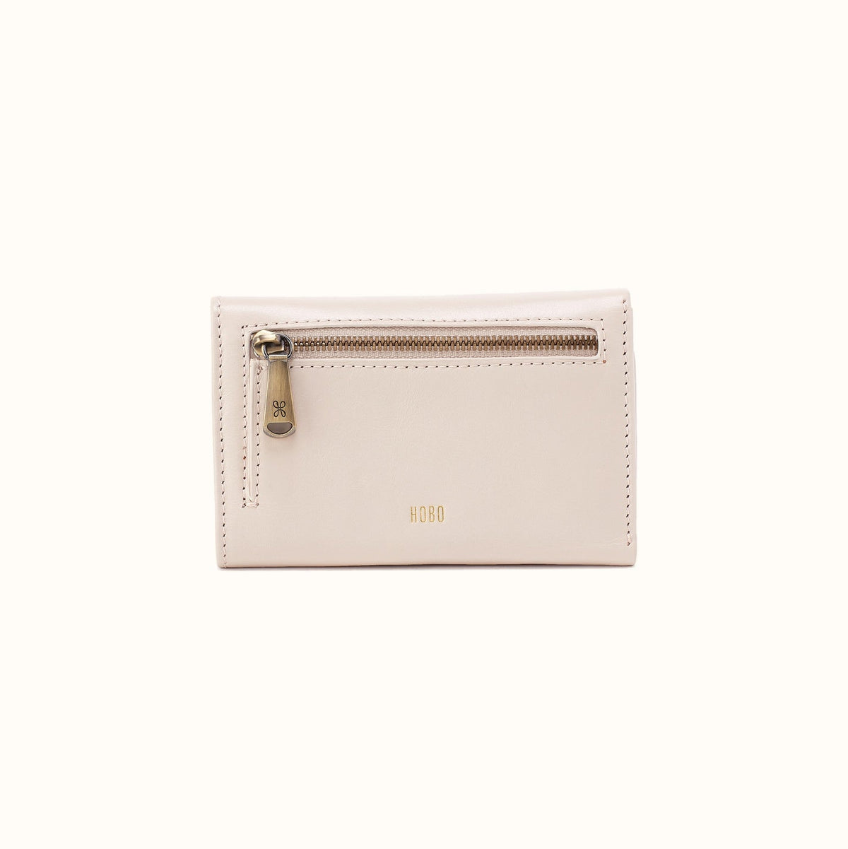 Jill Trifold Wallet In Polished Leather - Pale Flax