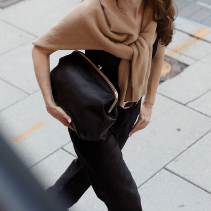 Alba Frame Large Shoulder Bag In Pebbled Leather - Black