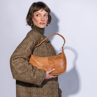 Mia Crescent Hobo In Buffed Leather - Whiskey