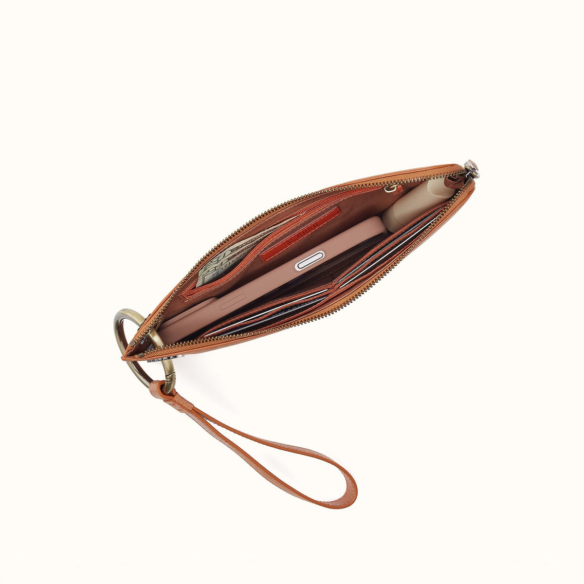 Jett Wristlet In Buffed Leather - Whiskey