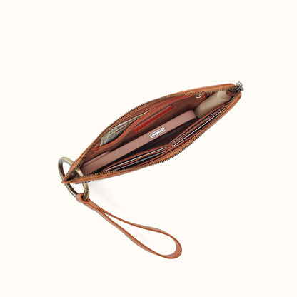 Jett Wristlet In Buffed Leather - Whiskey