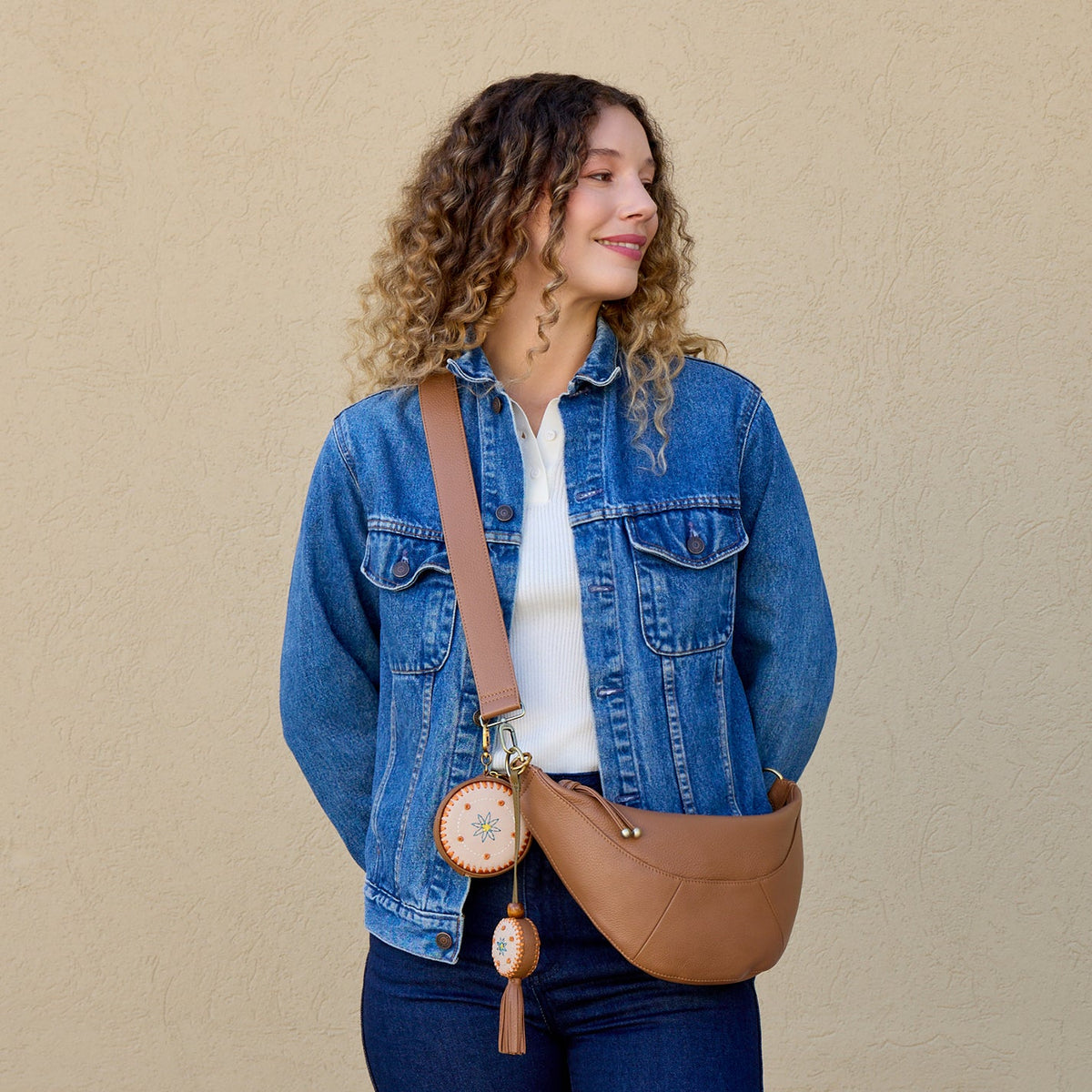 Carmen Sling In Pebbled Leather - Brown Sugar