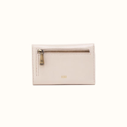 Jill Trifold Wallet In Polished Leather - Pale Flax