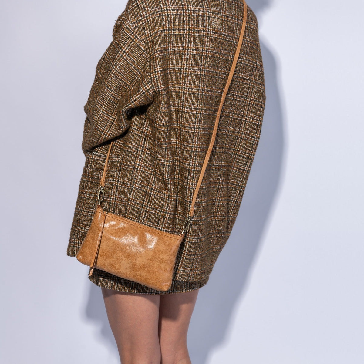 Darcy Crossbody In Buffed Leather - Whiskey