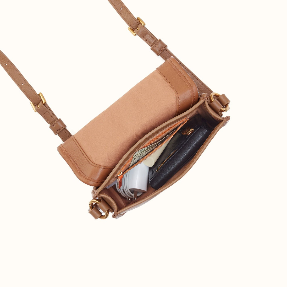 Kiva Small Crossbody In Pebbled Leather - Timber Brown