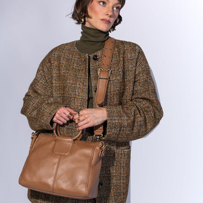 Sheila Medium Satchel In Pebbled Leather - Brown Sugar