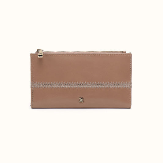 Jill Large Bifold Wallet In Polished Leather - Woodsmoke