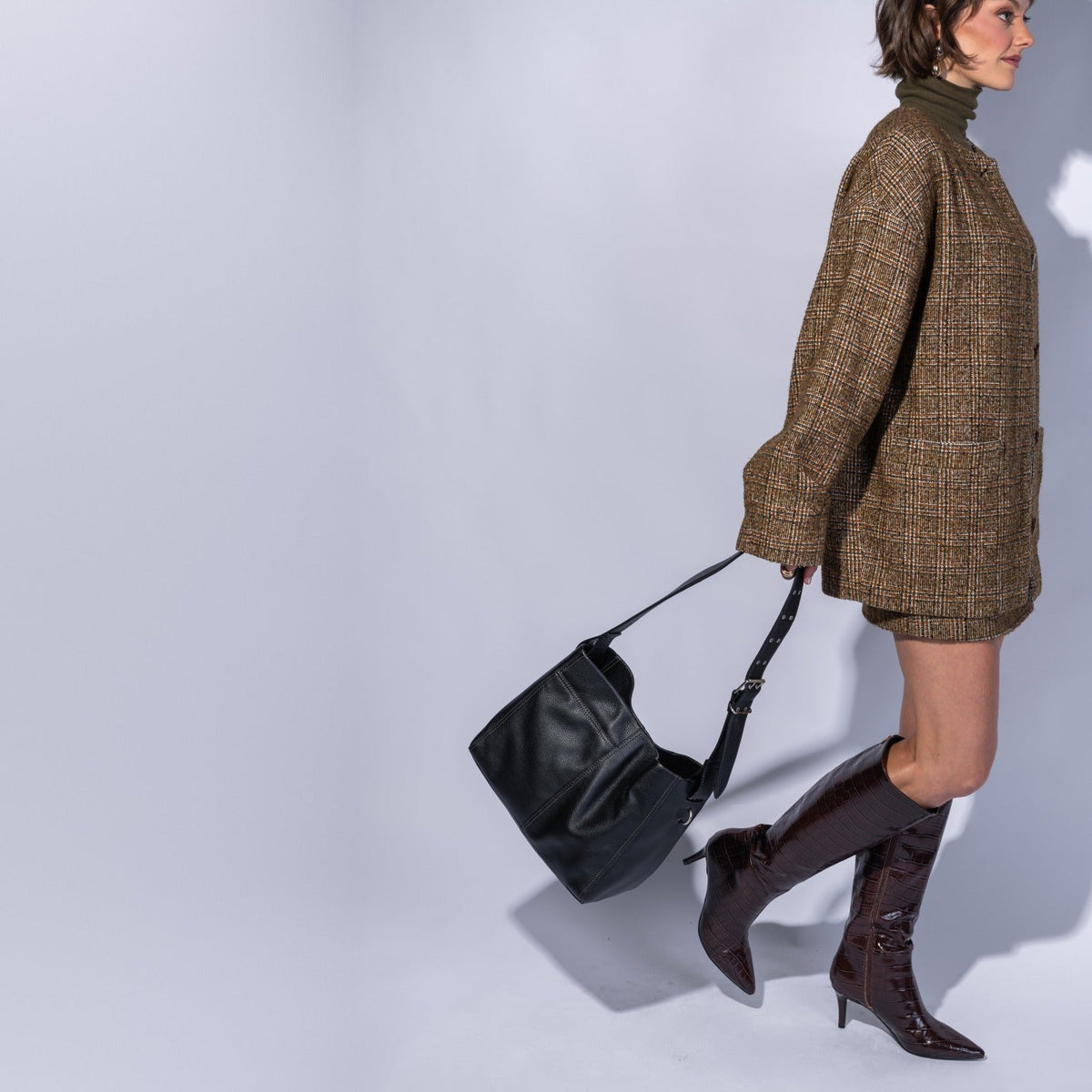 Render Shoulder Bag In Pebbled Leather - Black