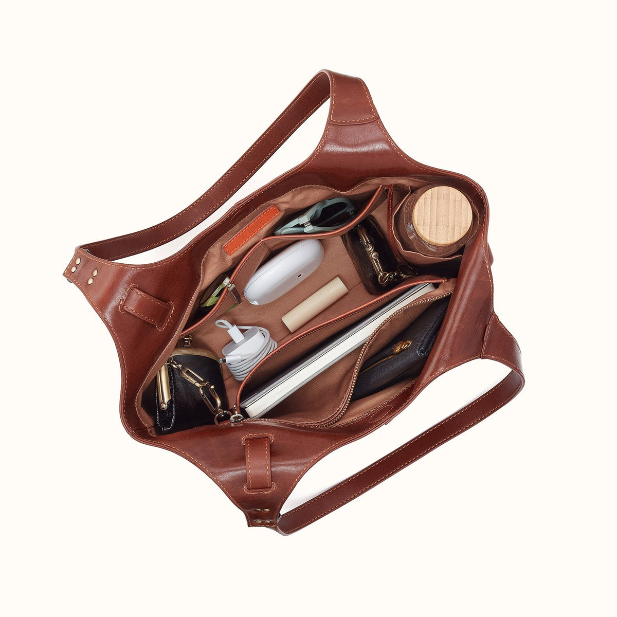 Atlas Tote In Patina Leather - Pecan Ridge
