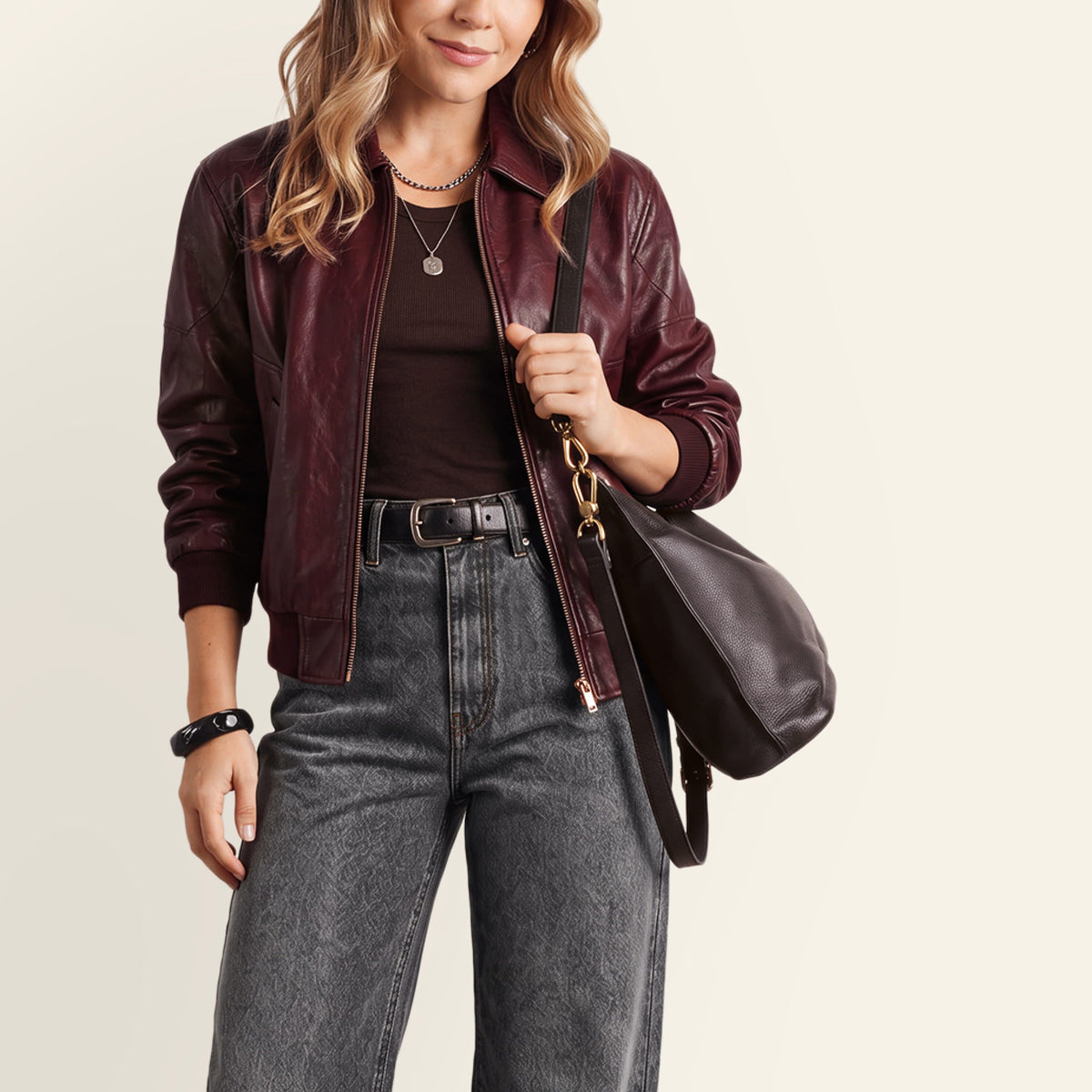 Pier Shoulder Bag In Pebbled Leather - Hearthstone