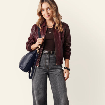 Pier Shoulder Bag In Pebbled Leather - Ink Navy