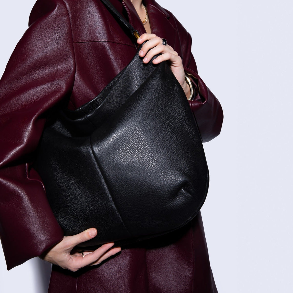 Harley Hobo In Pebbled Leather - Black