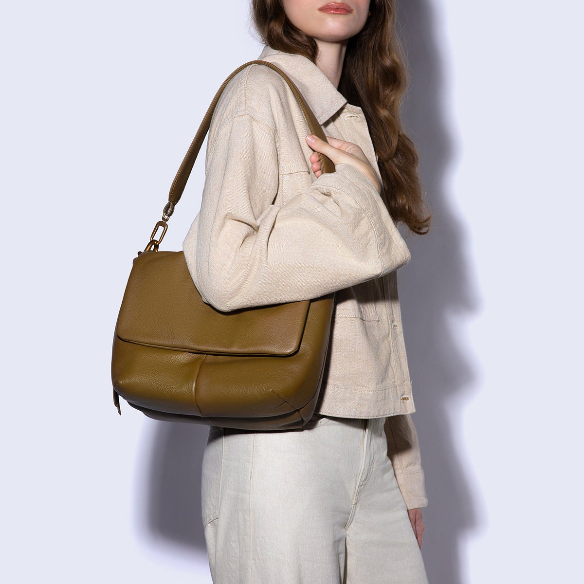 Harley Convertible Shoulder Bag In Pebbled Leather - Sunlit Sage