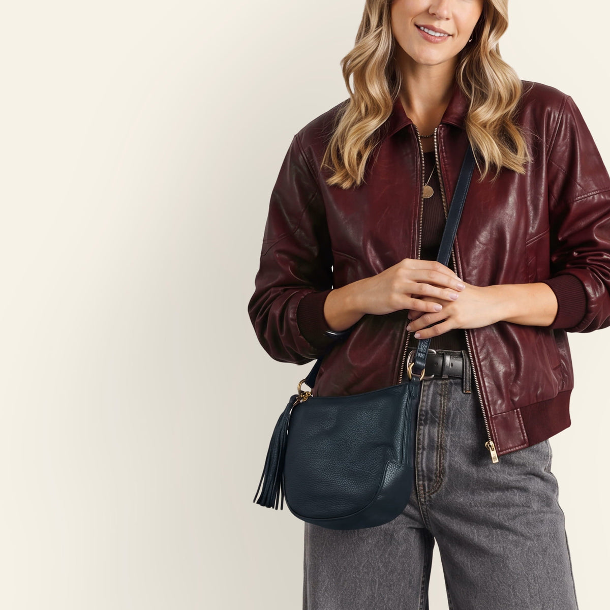 Lexi Crossbody In Pebbled Leather - Black