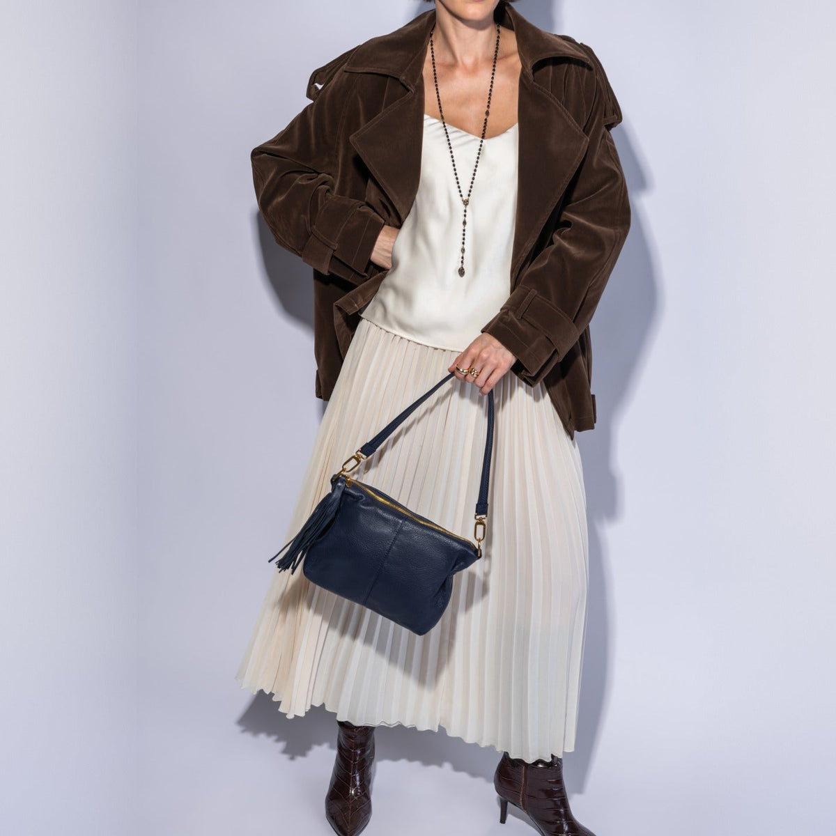 Kori Crossbody Shoulder In Pebbled Leather - Ink Navy