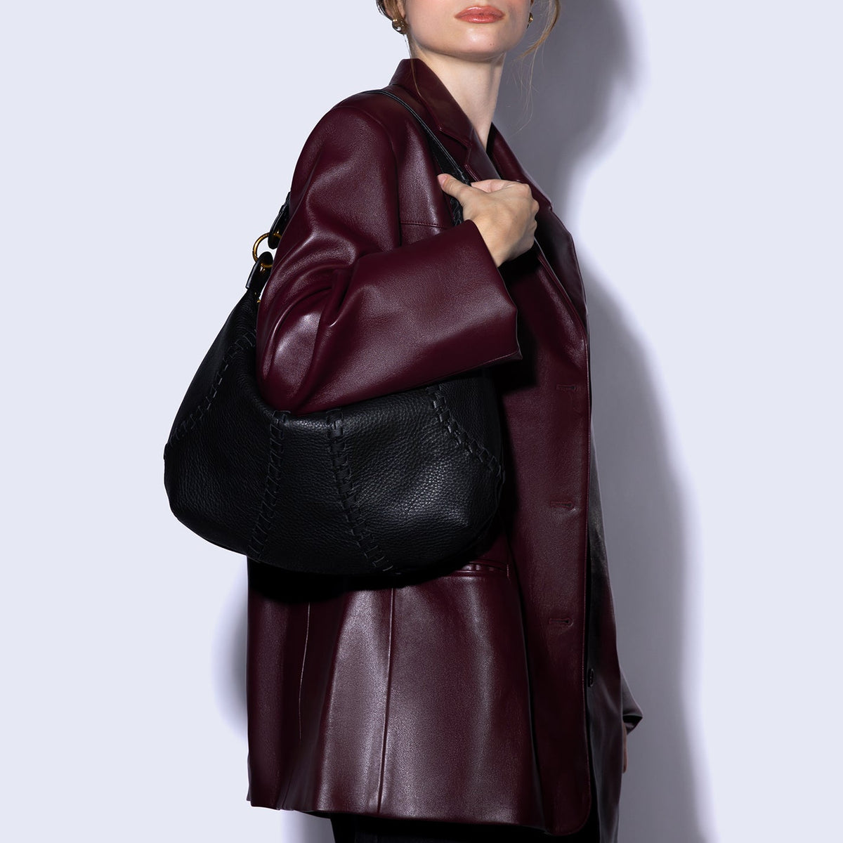 Opal Shoulder In Pebbled Leather - Black