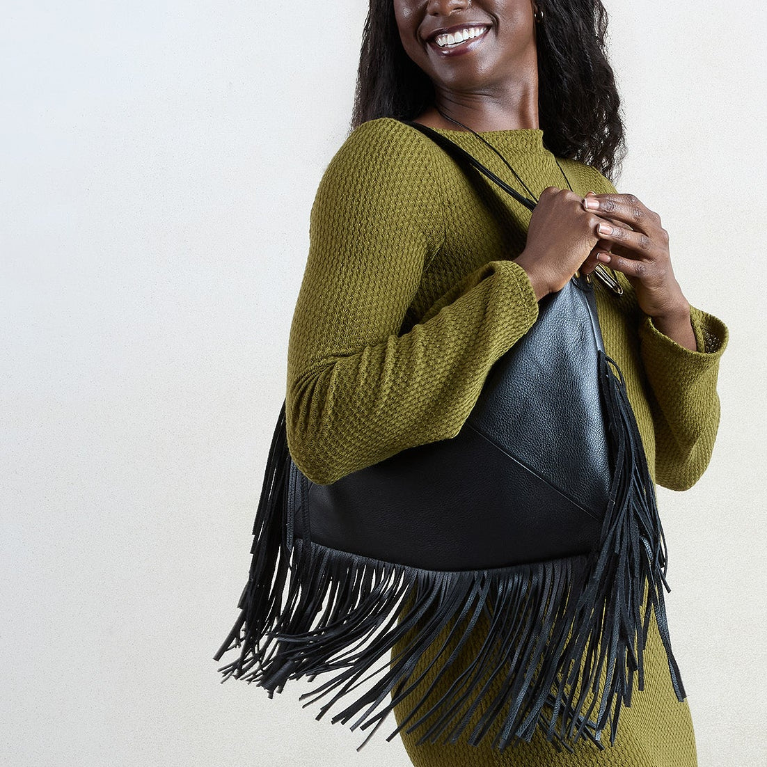 Paloma Hobo In Pebbled Leather - Black
