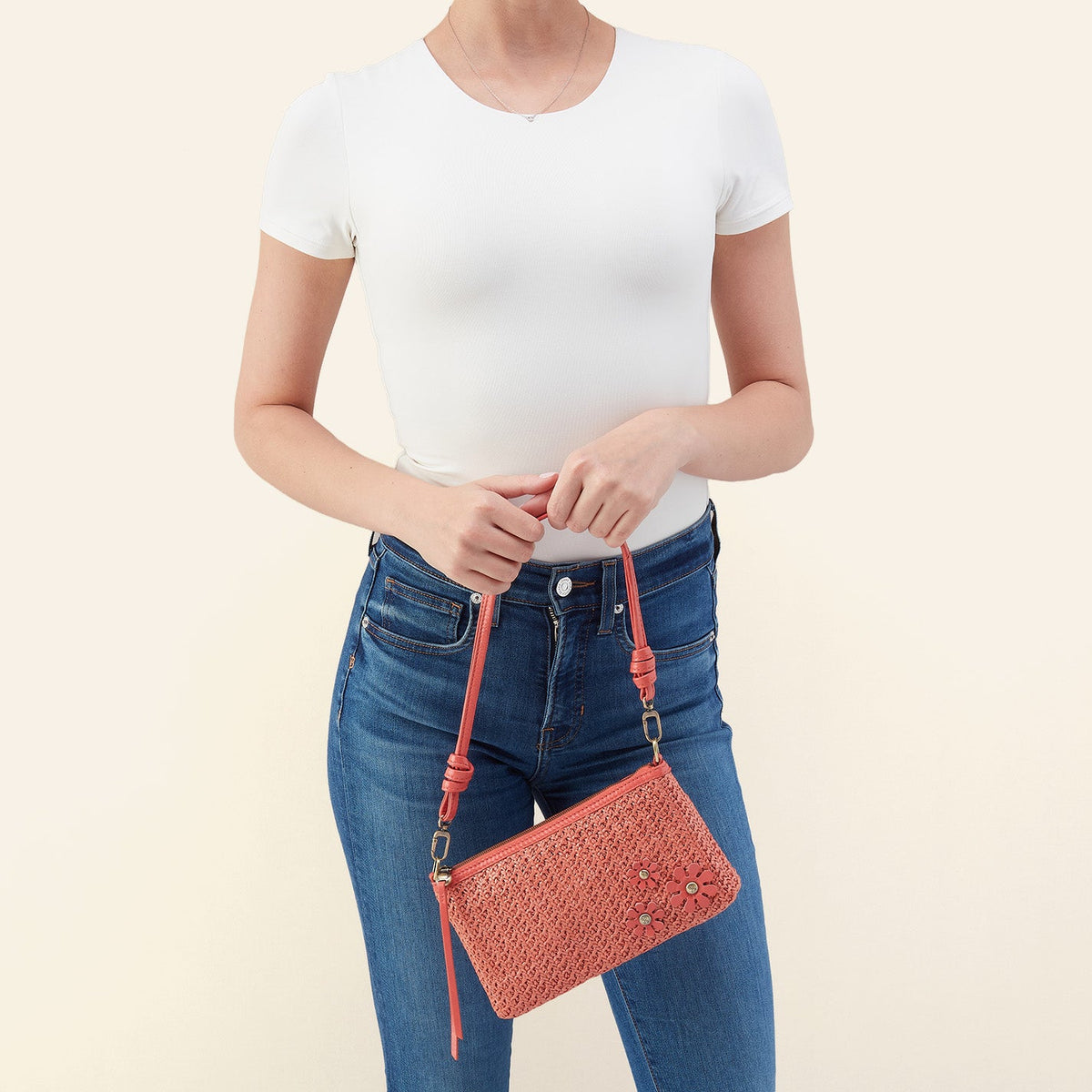 Darcy Crossbody In Woven Straw - Wild Rose Woven Straw
