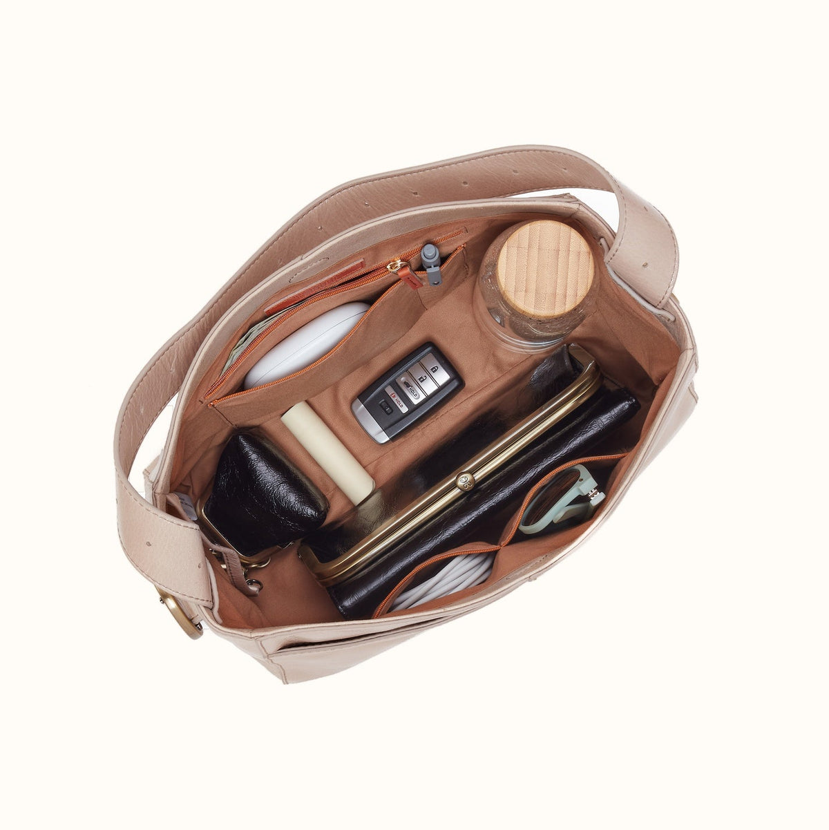 Render Shoulder Bag In Gloss Leather - Stone Gloss
