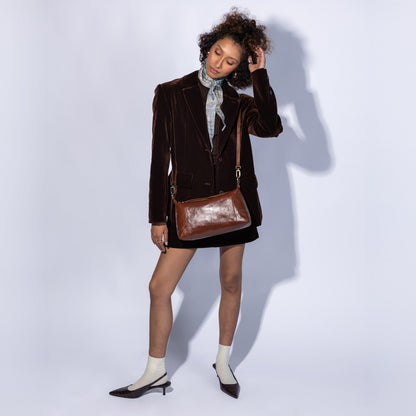 Darcy Shoulder In Polished Leather - Harvest Root