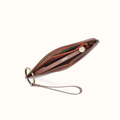 Jett Wristlet In Polished Leather - Woodsmoke