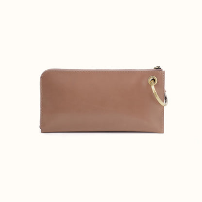 Jett Wristlet In Polished Leather - Woodsmoke